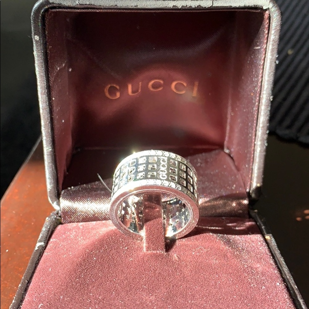 Men’s Gucci diamond spinning ring - Picture 3 of 8